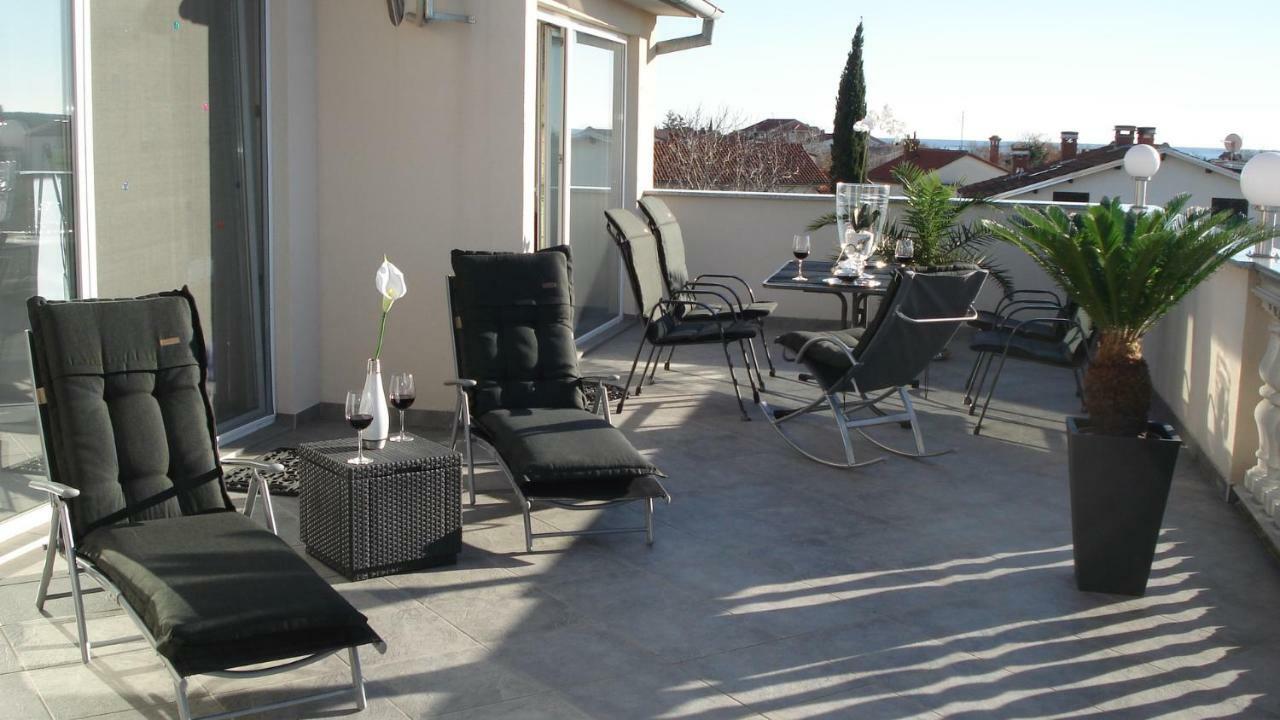 Villa Meli - Apartments Mit Meerblick Medulin Kültér fotó